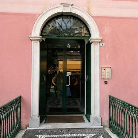Pinky Apartment Rapallo Exteriér fotografie
